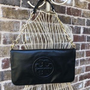 🌼Tory Burch shoulder purse with gold chain🌼
